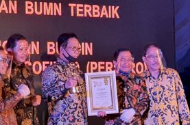 Bachder Djohan Raih Penghargaan Anugerah BUMN Terbaik 2020