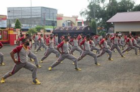 Jaga Imun Tubuh, Brimob Yon C Pelopor Olahraga Rutin