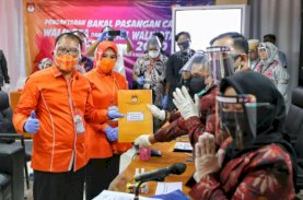 Danny-Fatma Resmi Terdaftar di KPU Makassar