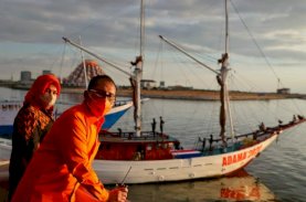 Danny-Fatma Deklarasi di Kapal Pinisi, Ini Maknanya