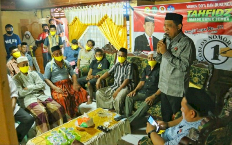 SILATURAHMI. Andi Tajerimin bersilaturahmi dengan masyarakat Marusu, Rabu (25/11/2020). foto: istimewa