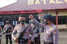 Brimob Bone Tindak Tegas Personel yang Kurang Disiplin