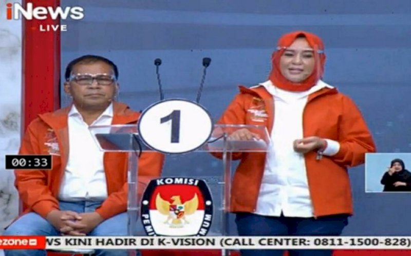 DEBAT PUBLIK. Calon Wakil Wali Kota Makassar, Fatmawati Rusdi, sebagai pembicara pada debat publik putaran kedua Pilwalkot Makassar 2020 di Jakarta, Selasa (24/11/2020) malam. foto: istimewa