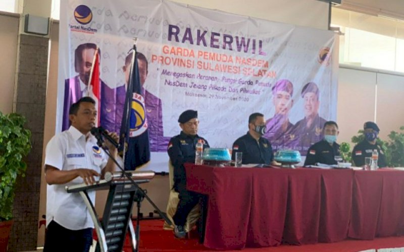 RAKERWIL. DPW Partai Nasdem Sulsel, Syaharuddin Alrif, membuka Rapat Kerja Wilayah (Rakerwil) II di Hotel Horison Makassar, Minggu (29/11/2020). foto: istimewa