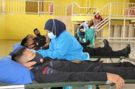Brimob Bone Sumbang Darah ke PMI
