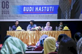 Budi Hatuti Sosialisasi Perda Bantuan Hukum