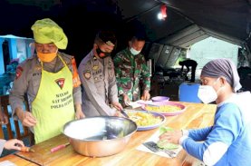 Brimob Polda Sulsel Sediakan Dapur Lapangan dan Water Treatment untuk Korban Gempa Sulbar