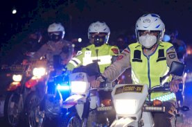 Gubernur Naik Motor Pantau Malam Tahun Baru 2021