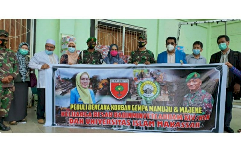 BANTUAN. Rektor UIM, DR Ir Hj A Majdah M Zain, melepas paket bantuan bagi korban terdampak gempa di Auditorium KH Muhyiddin M Zain, Selasa (19/1/2020). foto: humas uim