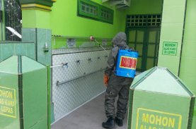 Brimob Bone Sterilkan Masjid, Ini Maksud dan Tujuannya