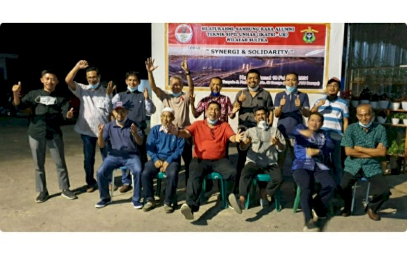 SILATURAHMI. Suasana silaturahmi IKATSI Unhas Makassar lintas angkatan di Sultra Jumat (19/2/2021). foto: istimewa