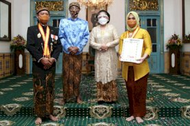 Ketua DPRD Sulsel Terima Gelar Kanjeng Mas Tumenggung dari Keraton Surakarta