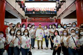 Hadiri Vaksinasi Perwanti, Wali Kota Makassar Imbau Warga Ikut Vaksin Covid-19
