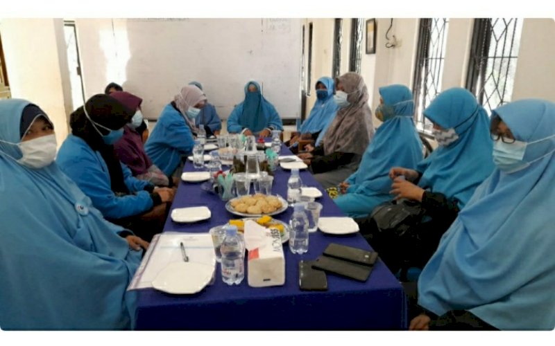 KELAS BERDAYA. Suasana Kelas Berdaya Perempuan yang digelar Bidang perempuan Partai Gelora Indonesia Provinsi Sulsel di Kabupaten Maros, Minggu (21/3/2021). foto: humas gelora sulsel