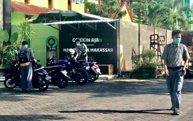 AKTIVITAS SISWA. Suasana aktivitas siswa MAN 2 Model Makassar, Rabu (3/3/2021). foto: istimewa