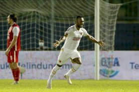 PSM Permalukan Persija 2-0