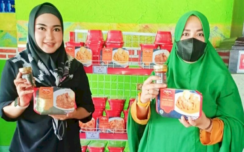 SIAP SAJI. Wong Solo Grup memperkenalkan makanan cepat saji, MakanKu. foro: humas wong solo