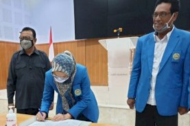 Majdah Teken Pakta Integritas Disaksikan Ketua LLDikti