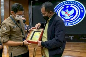 Suasana Keakraban Warnai Pertemuan Sandiaga Uno dengan Danny Pomanto