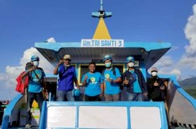 Partai Gelora Kirim Bantuan ke NTT Gunakan Kapal Pinisi