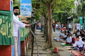Wali Kota Makassar Salat Id dengan Protokol Kesehatan Ketat
