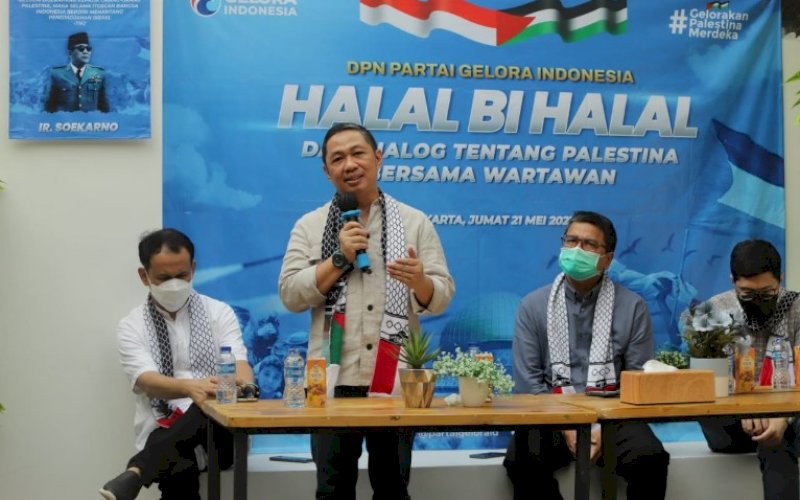 HALALBIHALAL. Ketua Umum Partai Gelora Indonesia, Anis Matta, berbicara pada Halalbihalal dan Dialog tentang Palestina dengan wartawan di Gelora Media Centre, Jakarta, Jumat (21/5/2021) lalu. foto: humas gelora