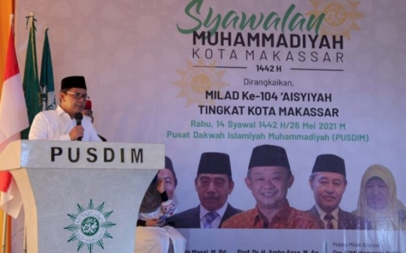 SYAWALAN. Wali Kota Makassar, Moh Ramdhan Pomanto, menghadiri pengajian syawalan 1442 H yang dirangkaikan dengan peringatan milad ke-104 Aisyiyah tingkat Kota Makassar di Kantor PD Muhammadiyah Kota Makassar, Rabu (26/5/2021). foto: humas pemkot makassar