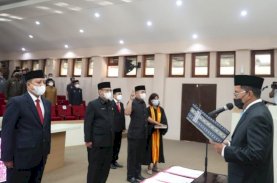 Danny Pomanto Kukuhkan 61 Pejabat Pemkot Makassar