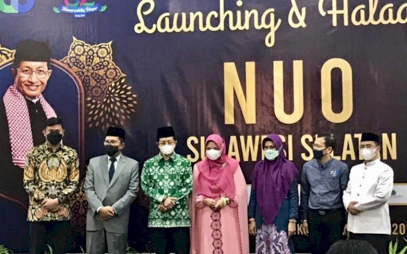 LAUNCHING. Imam Besar Masjid Istiqlal Prof DR KH Nasaruddin Umar MA didampingi Wali Kota Makassar Moh Ramdhan Pomanto, Bupati Gowa Adnan Purichta Ichsan, Rektor UIM Ir Hj Andi Majdah M Zain MSi, dan lainnya pada acara Launching dan Halaqah NUO Sulsel di Aryaduta Makassar, Minggu (13/6/2021). foto: istimewa