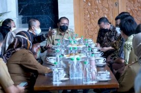 MCC Berikan Saran Keamanan Bersepeda kepada Wali Kota Makassar