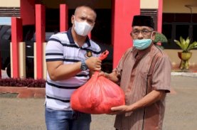 Cara Brimob Bone Maknai Iduladha