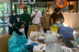 Makassar Zona Merah, IDI Bersama Kalla Gelar 10.000 Vaksinasi Serentak di 4 Titik
