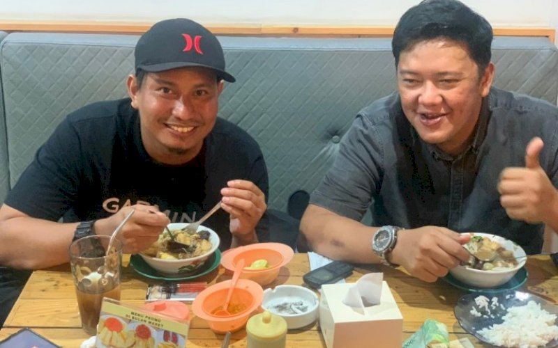 Andi Erwin Maulana Nyompa (kanan) bersama Hikmah Sultan. foto: istimewa