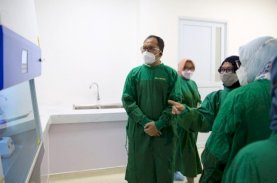 Laboratorium PCR Makassar Recover Mampu Deteksi 4 Varian Baru Covid-19