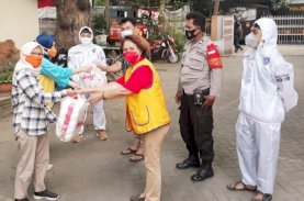 LCMR Bagikan 320 Nasi Dos kepada Masyarakat Terdampak Covid-19