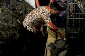 Danny Pomanto Letakkan Batu Pertama Pembangunan Masjid Babu Taubah