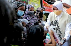 Indira Salurkan Bantuan Korban Kebakaran Kampung Lepping