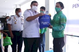 Abdul Hayat Apresiasi Vaksinasi Bagi Pengemudi Transportasi Online dan Truk