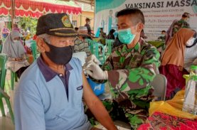 LDII Sulsel, Kodam XIV Hasanuddin, dan Ponpes Roudhotul Jannah Gelar Vaksinasi