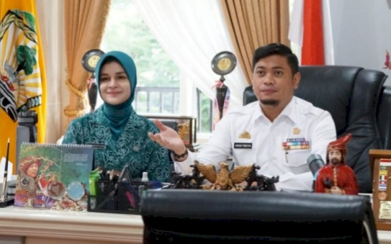 Adnan Purichta Ichsan bersama Priska Paramita Adnan. foto: istimewa