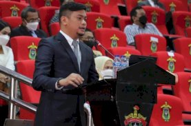 Adnan Purichta Ichsan Promosi Doktor Ilmu Hukum Unhas