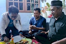 Gelora Makassar Rayakan HUT Ke-2 dengan Makan Bareng Warga