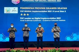 Pemprov Sulsel Raih Penghargaan Top Digital Awards 2021