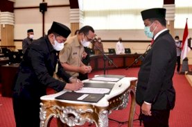 Plt Gubernur Sulsel Lantik Pejabat, Ini Pesannya