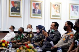 Plt Gubernur Sulsel Bersama Forkopimda Komitmen Akselerasi Percepatan Vaksinasi