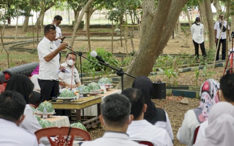 MUSRENBANG. Bupati Bulukumba, Andi Muchtar Ali Yusuf, menghadiri Musrenbang Kecamatan Ujungbulu di hutan Kota Bulukumba dekat Pantai Merpati, Rabu (9/2/2022). foto: istimewa