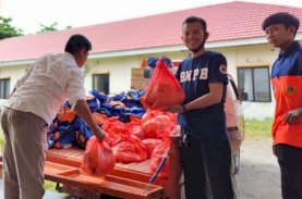 Pemprov Sulsel Salurkan Bantuan untuk Korban Angin Puting Beliung di Bantaeng