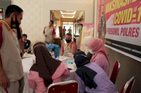 Polres Palopo Vaksinasi Booster Personel