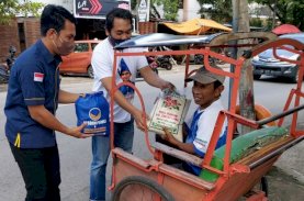 Rudianto Lallo Keliling Kota Berbagi