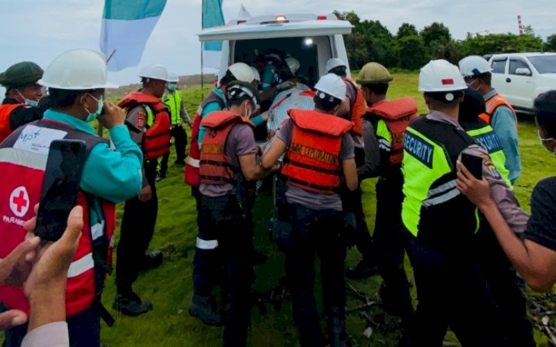 BULAN K3. PT Vale Indonesia Tbk (PT Vale) bersama Dinas Tenaga Kerja Kabupaten Morowali, Sulawesi Tengah menggelar upacara puncak peringatan Bulan K3 di area Port PT Vale di Bahomatefe, Kecamatan Bungku Timur, Sabtu (12/2/2022). foto: istimewa 